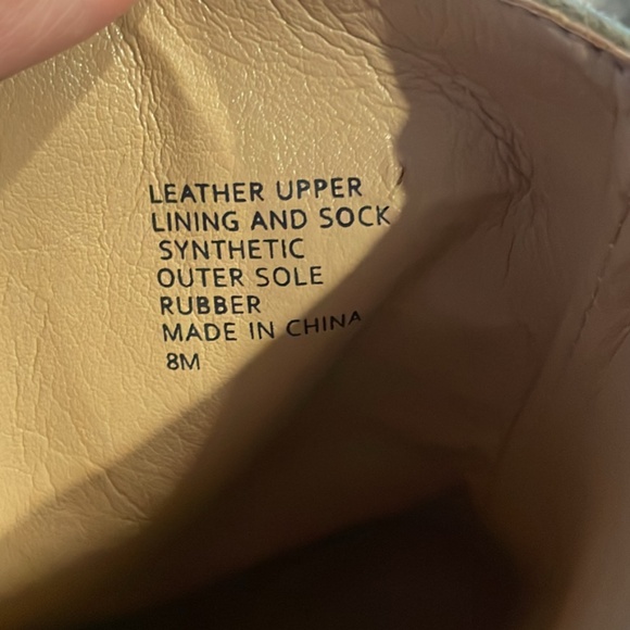 Banana Republic Shoes - Size 8 - Olive Green Suede Ankle Boots - Picture 7 of 7